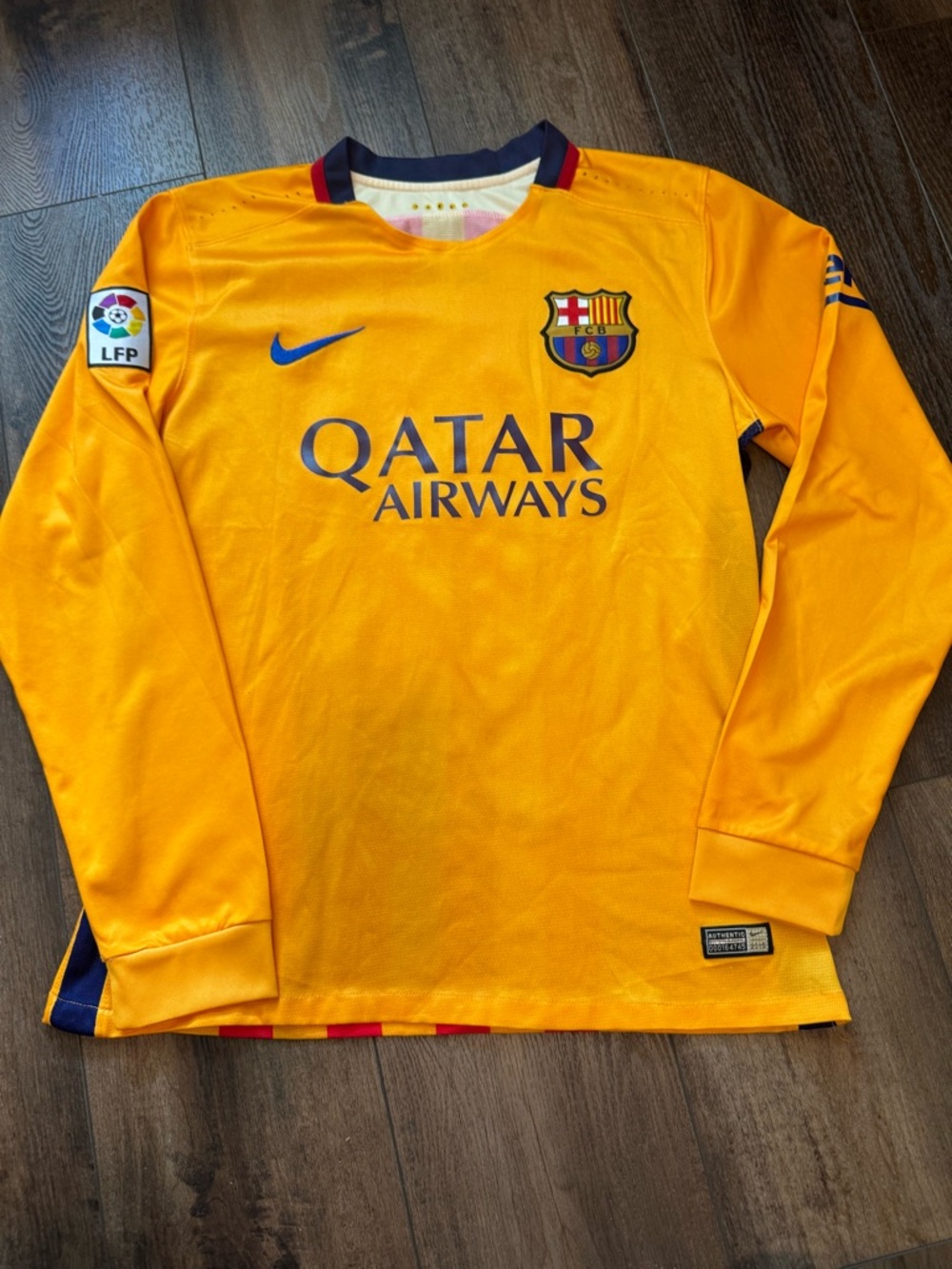 MESSI #10 Nike FC Barcelona 2015/16 Yellow Soccer Futbol Jersey size medium
